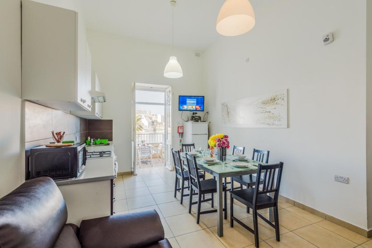 Blue Harbour 2 Bedroom Seafront Apartments With Large Terrace With Spectacular Sea Views - By Getawaysmalta St. Paul's Bay Exterior photo